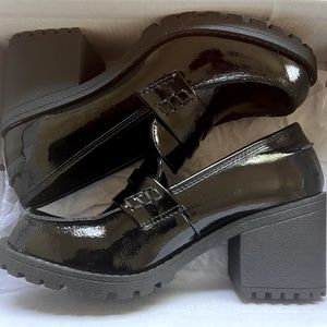 Discovery Lug Sole Heeled Loafers